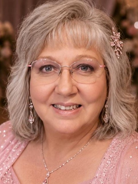 Cathy in Pienk